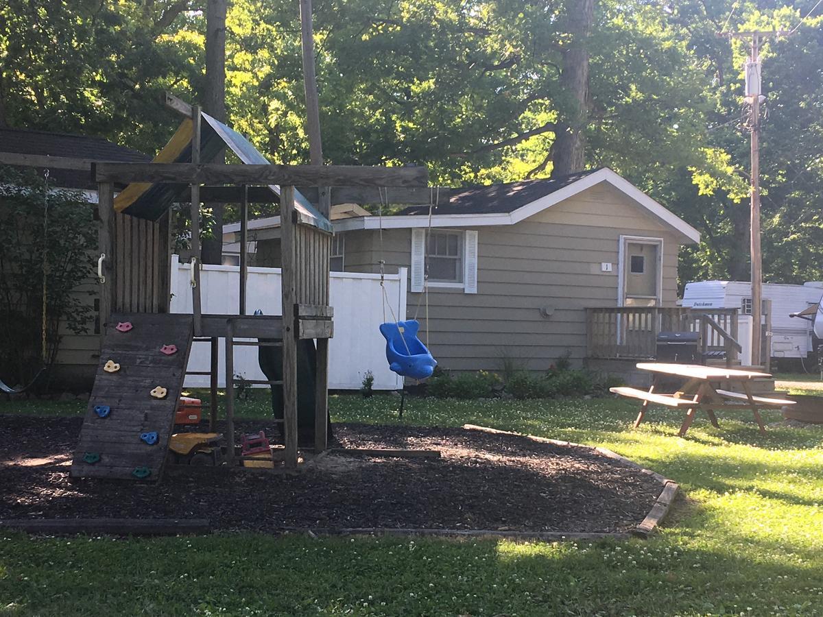 Shade Acres Campgound And Cottages Catawba Island Eksteriør billede